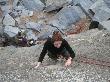 Berca beim Klettern und Alex beim Sichern